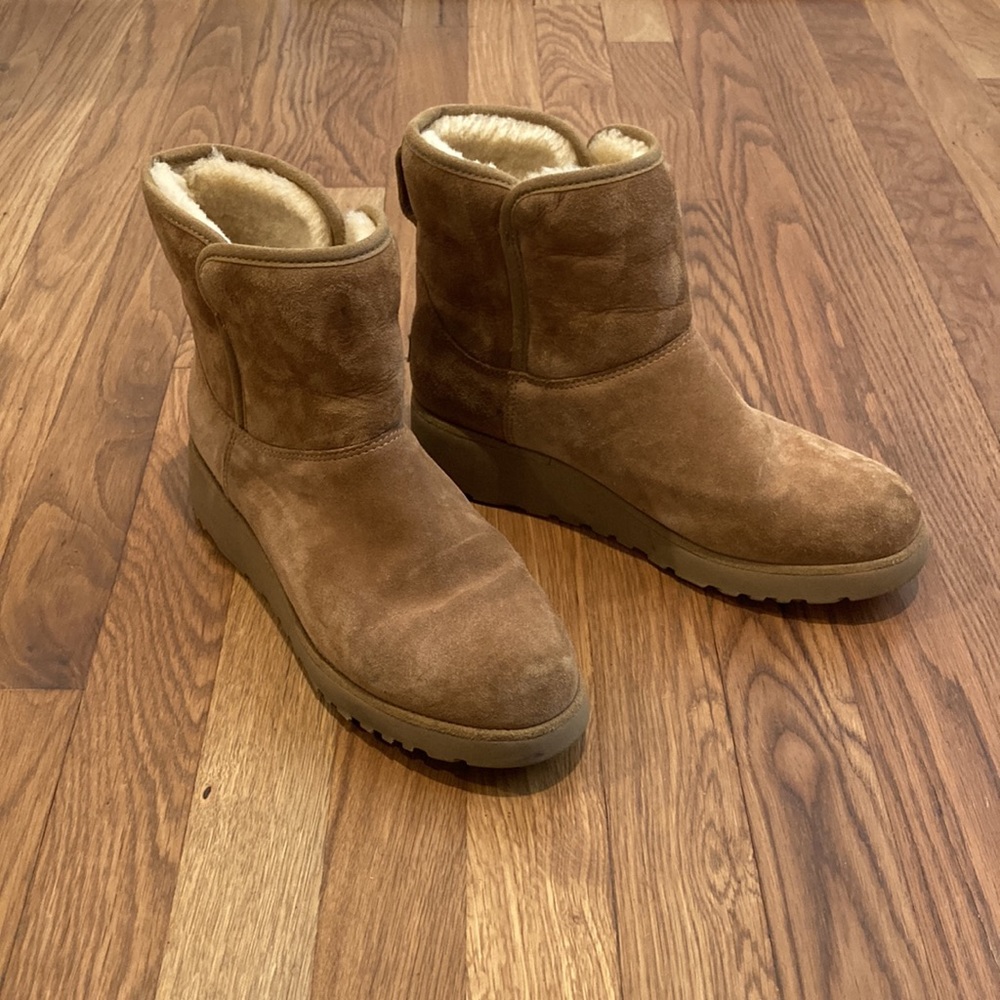 UGG Kristin Wedge boot - chestnut, women’s 8.5